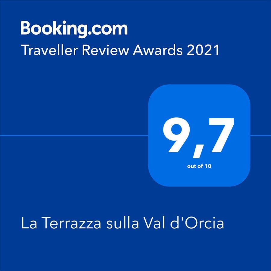 カスティリオーネ・ドルチャLa Terrazza Sulla Val D'Orciaアパートメント エクステリア 写真