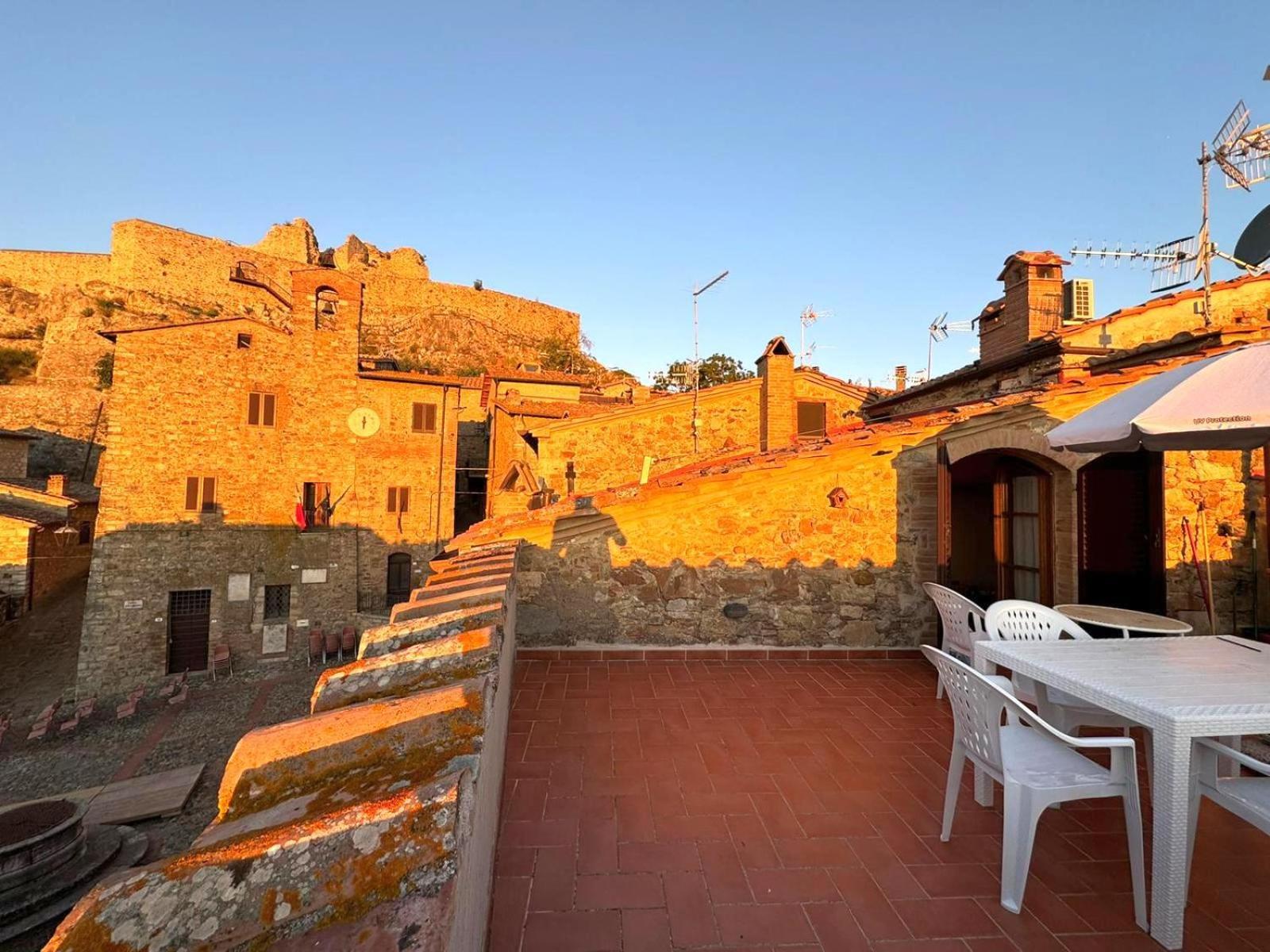カスティリオーネ・ドルチャLa Terrazza Sulla Val D'Orciaアパートメント エクステリア 写真